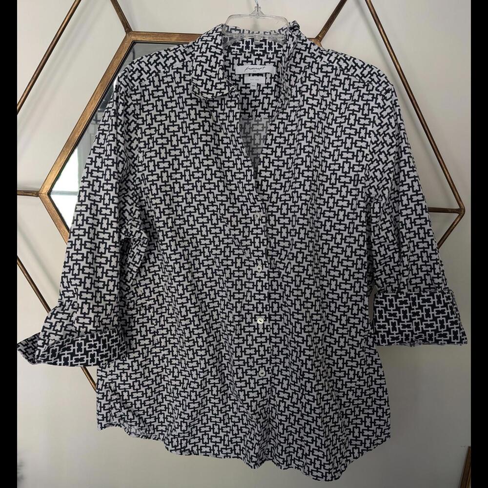 Foxcroft NYC, Easy Care Button Up Shirt, Navy & White chains size XXL